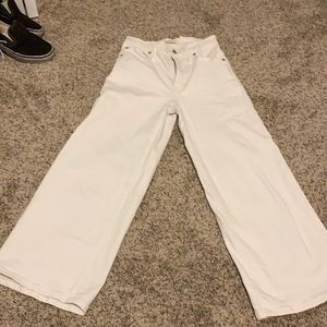 White wide leg madewell jeans